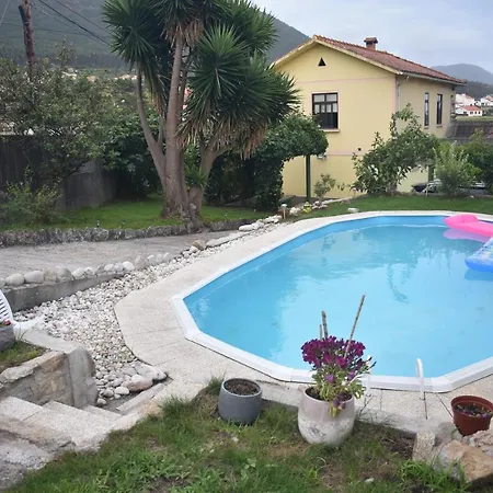 Casa Con Piscina Al Lado Del Mar En Viladesuso * Villadesuso
