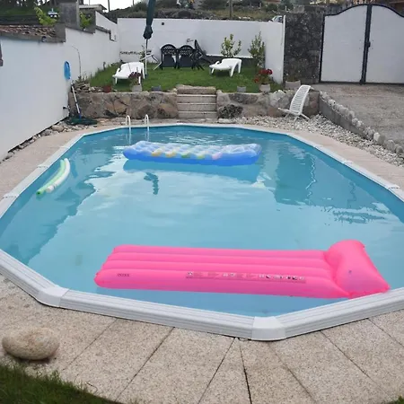 Σπίτι διακοπών Casa Con Piscina Al Lado Del Mar En Viladesuso