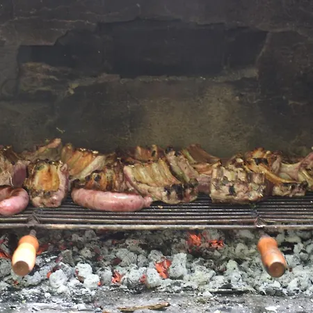 Casa Con Piscina Al Lado Del Mar En Viladesuso *