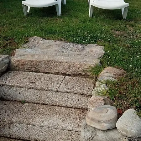 Nyaraló Casa Con Piscina Al Lado Del Mar En Viladesuso