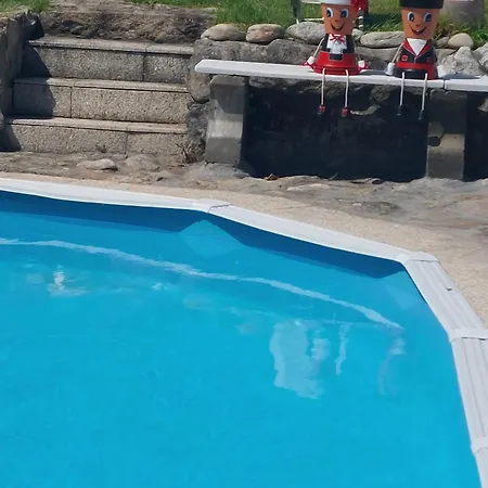 Σπίτι διακοπών Casa Con Piscina Al Lado Del Mar En Viladesuso