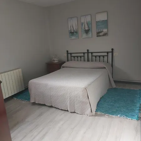 Casa Con Piscina Al Lado Del Mar En Viladesuso *