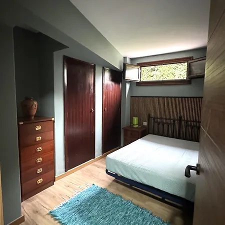 Σπίτι διακοπών Casa Con Piscina Al Lado Del Mar En Viladesuso *