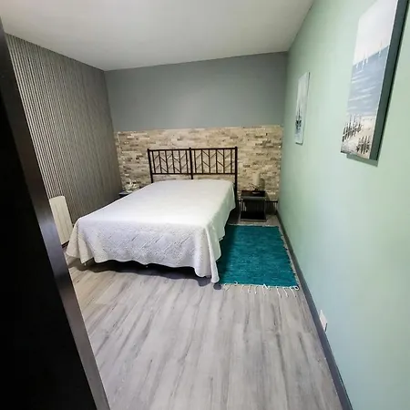 Casa Con Piscina Al Lado Del Mar En Viladesuso Villadesuso