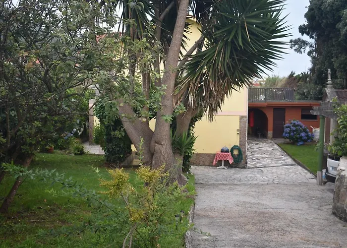 Casa Con Piscina Al Lado Del Mar En Viladesuso בית נופש *